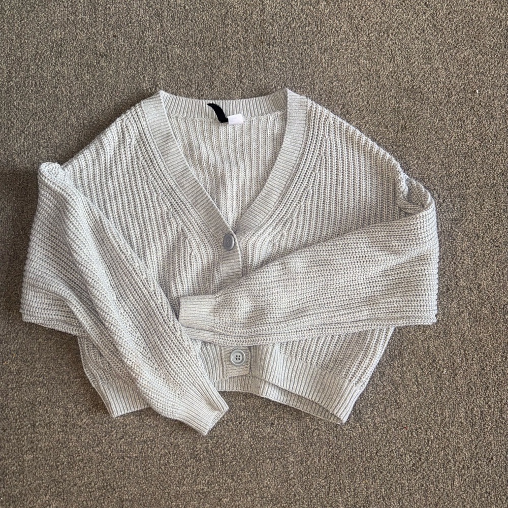 Women's Gray Sweater